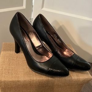 Sole Senseability Black 9.5 Chunky Heels